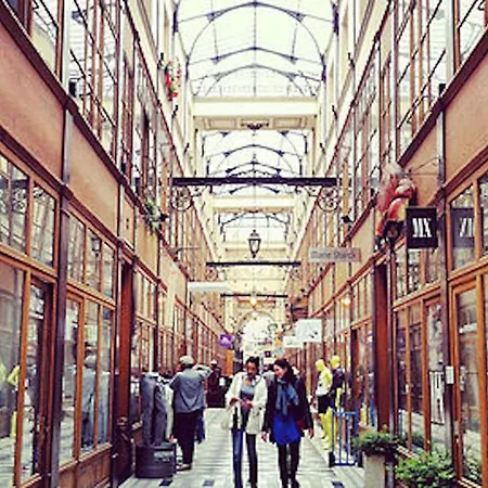 巴黎古马雷斯蒙特吉尔酒店 公寓 巴黎