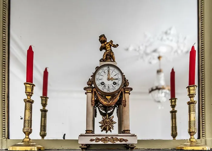 巴黎古马雷斯蒙特吉尔酒店 公寓