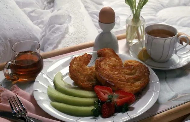 巴黎古马雷斯蒙特吉尔酒店 公寓