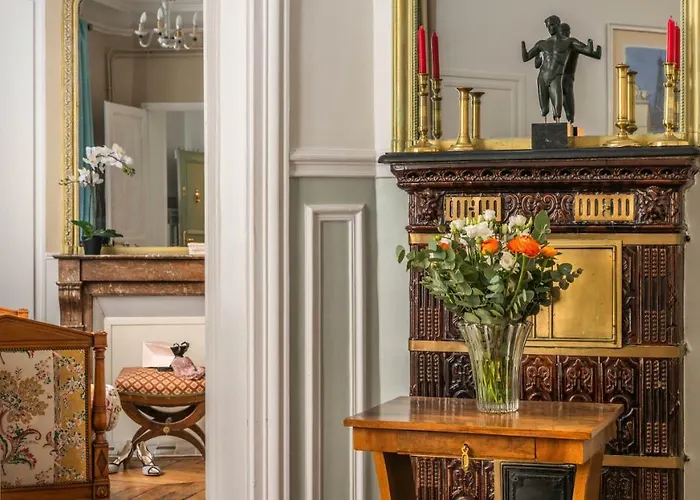 公寓 巴黎古马雷斯蒙特吉尔酒店