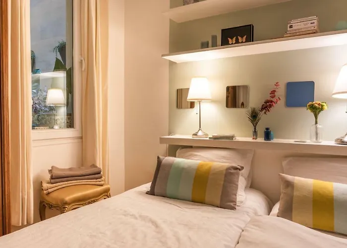 巴黎古马雷斯蒙特吉尔酒店