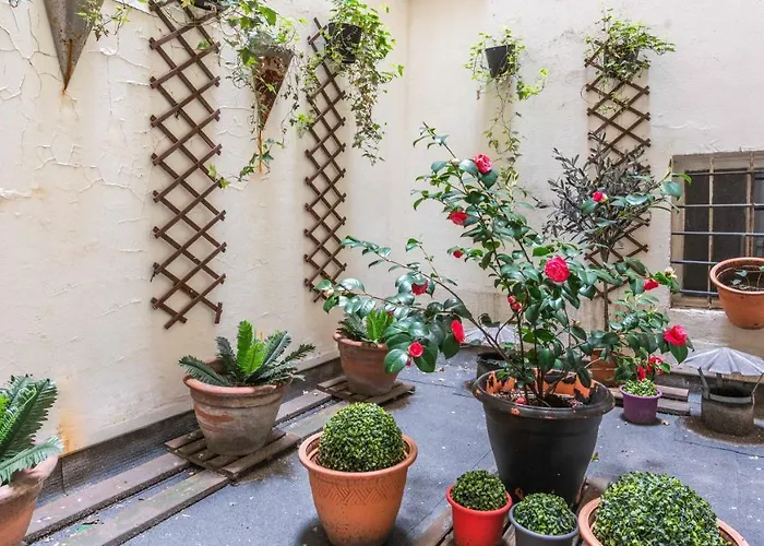 巴黎古马雷斯蒙特吉尔酒店 公寓 *