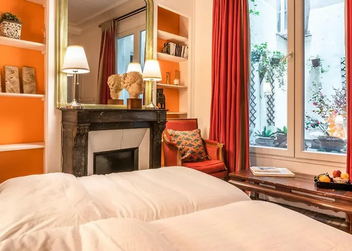 巴黎古马雷斯蒙特吉尔酒店 公寓 *