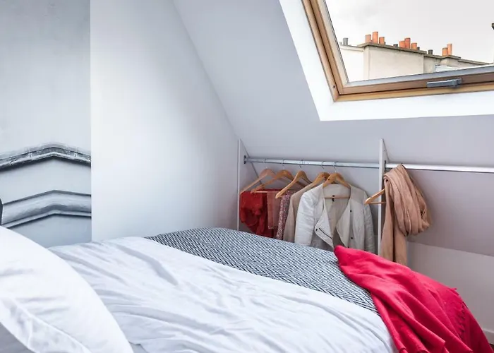 巴黎古马雷斯蒙特吉尔酒店 公寓