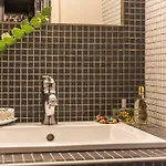 Historic Marais Montorgueil Apartamento Paris